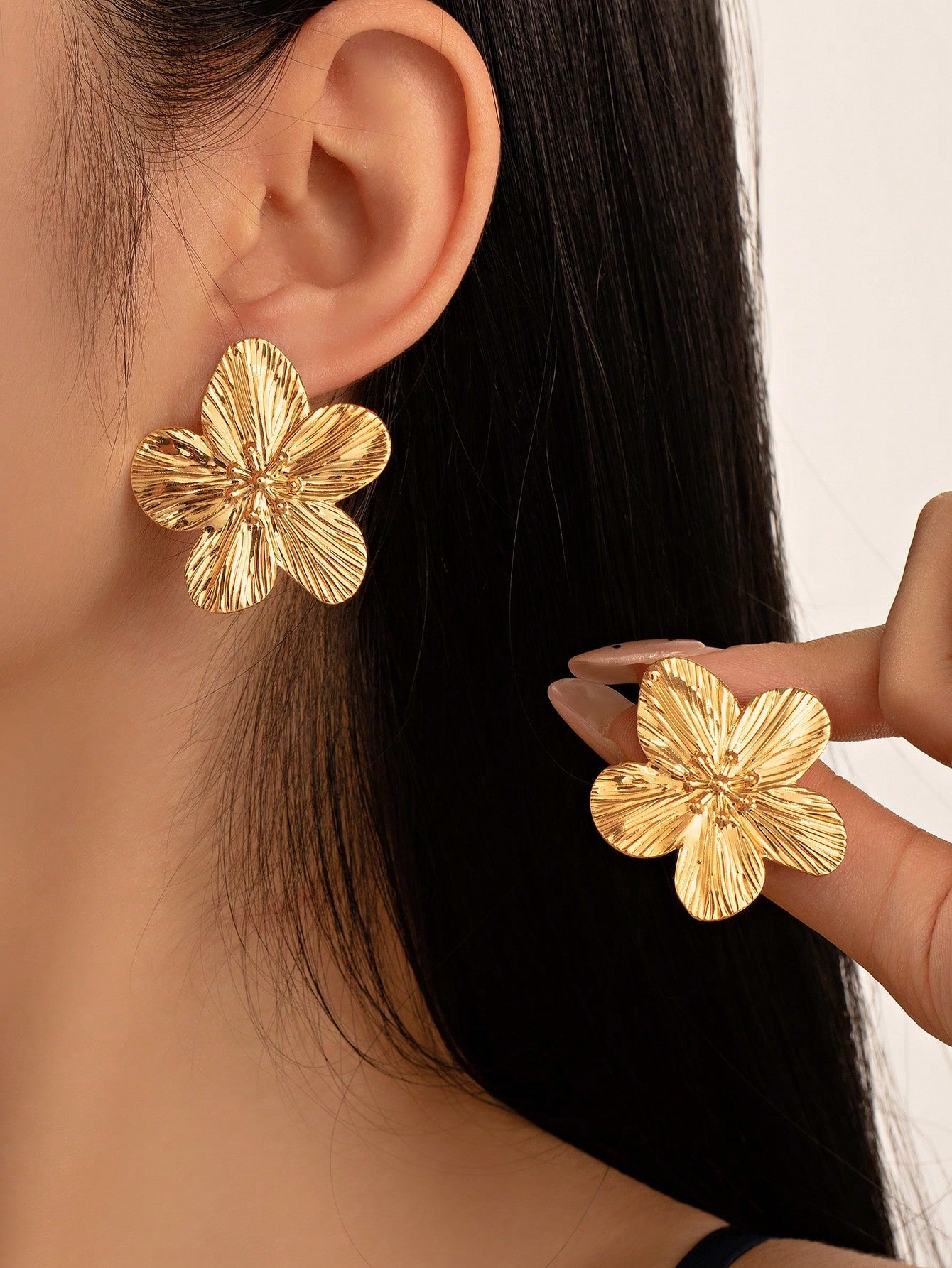 1 Pair Vintage Camellia Flower Stud Earrings, Simple 5-Petal Floral Earrings, Bridal Jewelry, Suitable For Wedding, New Year, Party