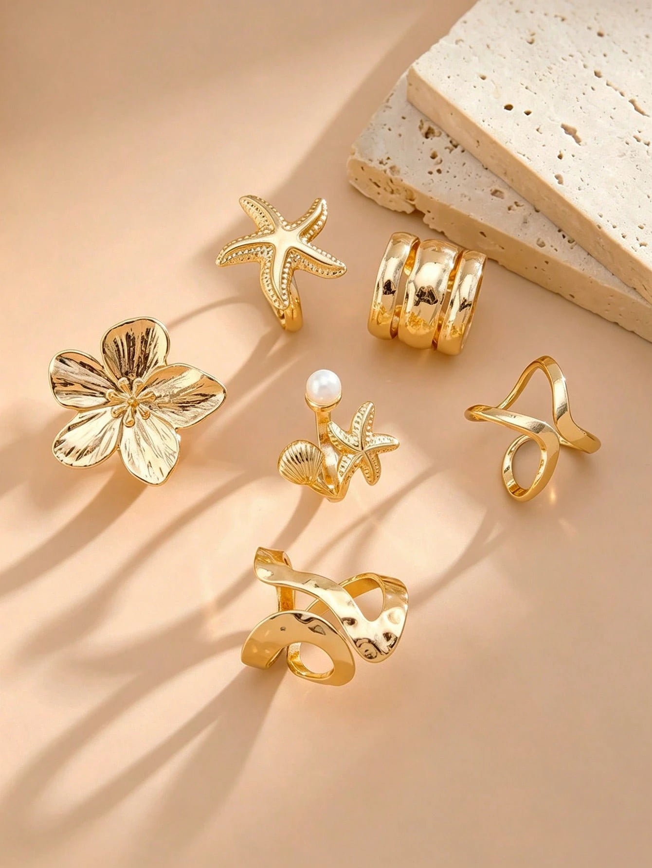 14pcs Gold Bohemian Beach Vacation Style Women's Ring Set, Faux Pearl Sunflower Shell Asymmetrical Shape Multi-Layer Casual Versatile Rings, Suitable For Vacation, Photography, Daily Wear, Dating