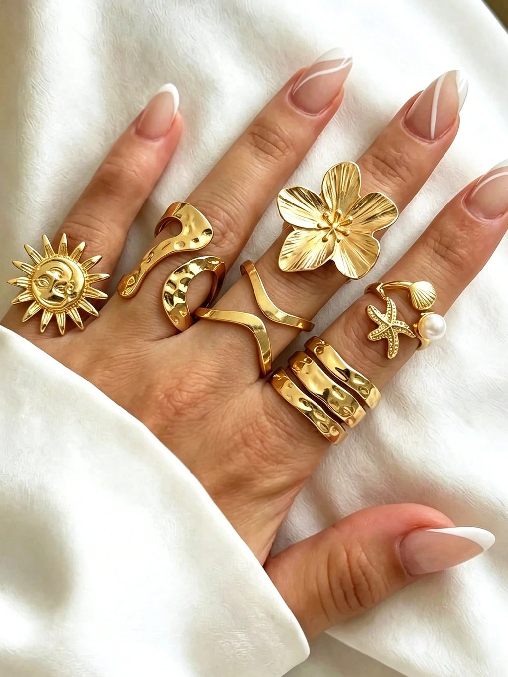 14pcs Gold Bohemian Beach Vacation Style Women's Ring Set, Faux Pearl Sunflower Shell Asymmetrical Shape Multi-Layer Casual Versatile Rings, Suitable For Vacation, Photography, Daily Wear, Dating